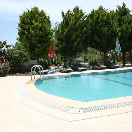 Hotel apartamentowy Paradise Garden Evleri