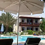 Aparthotel Paradise Garden Evleri Gümüşlük